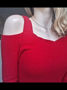 Express Red Off-the-Shoulder Ribbed Sweater